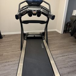 bowflex treadmill 22