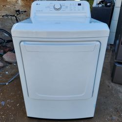 LG Electric Dryer Good Conditions Works Well 