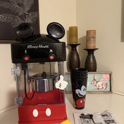 Mickey Mouse Popcorn Maker