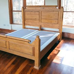 Used King Size Bed Frame Solid Antique Oak Vaughan Bassett Furniture Collection