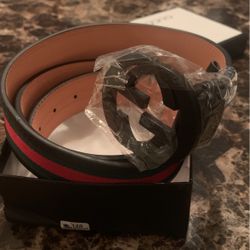 Red And Green Gucci belt