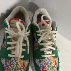 Nike Dunk Low Foam Finger 