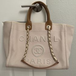 Deauville Tote 40cm Tweed Bag with Pearl Embroidery Cream/Beige