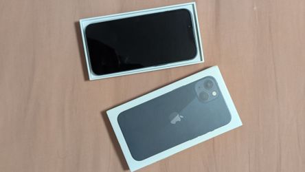 iPhone 13 128GB Midnight - MDM Locked, For Parts / Repair (New)