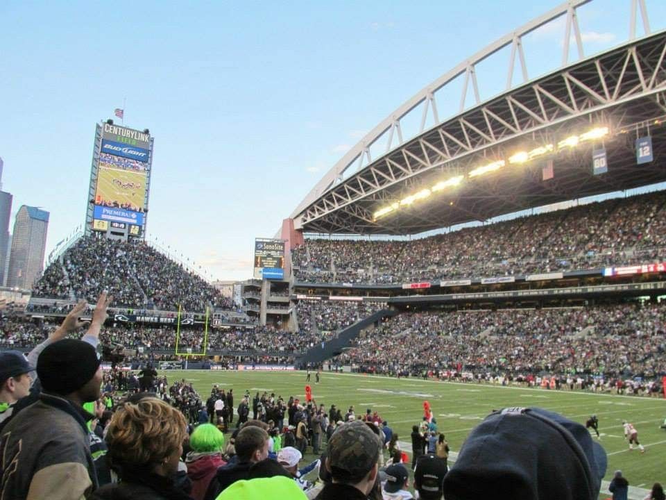 Seahawks Vs 49ers. 10 Rows From The Field