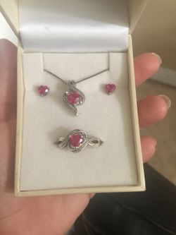 Heart ruby set