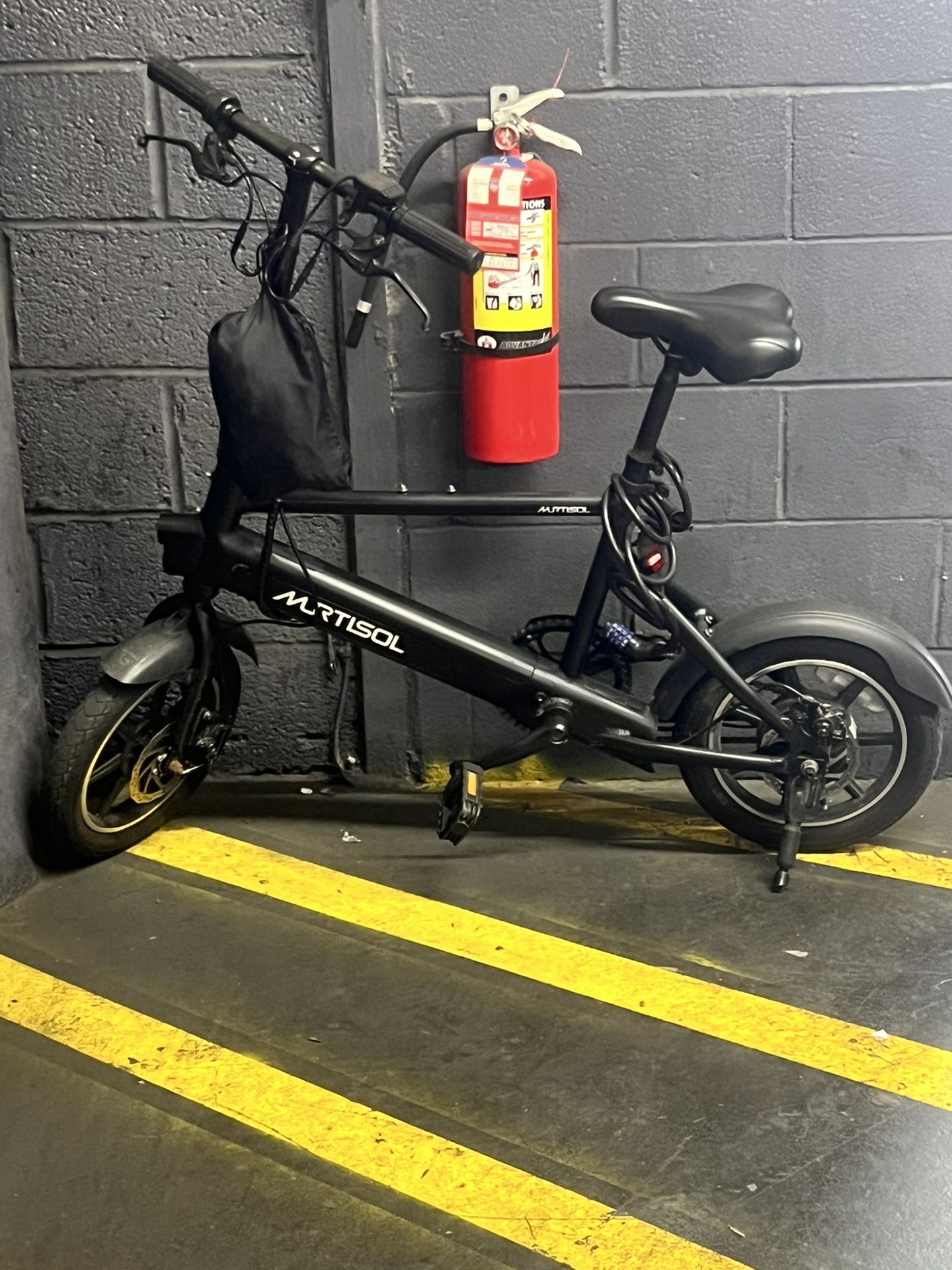 Murtisol 14 In. E-Bike(pick Up Only)