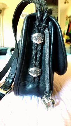 100% Leather Brighton Purse..!! 🖤
