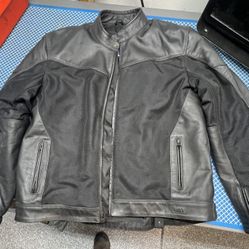 Bilt Black Leather Motorcycle Jacket XL