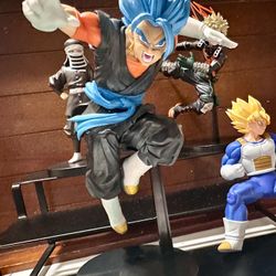 SUPER DRAGON BALL TRANSCENDENCE ART VOL 3 FIGURE - SUPER SAIYAN BLUE VEGITO