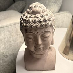 Buddha Statue 