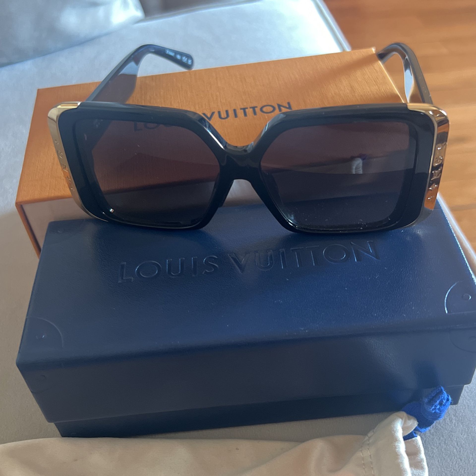 Louis Vuitton Square Sunglasses