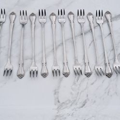 12 Oneida Ltd Oyster/cocktail Forks 