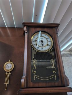 Vintage Alaron 31-Day Wind-Up Pendulum Clock – Model C-246 Korea