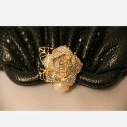 JUDITH LEIBER Black Gold Rose Pearl Swarovski Crystals SNAKESKIN PURSE comb