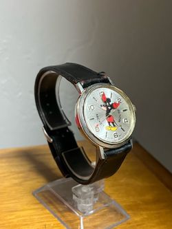 Vintage MICKEY MOUSE watch