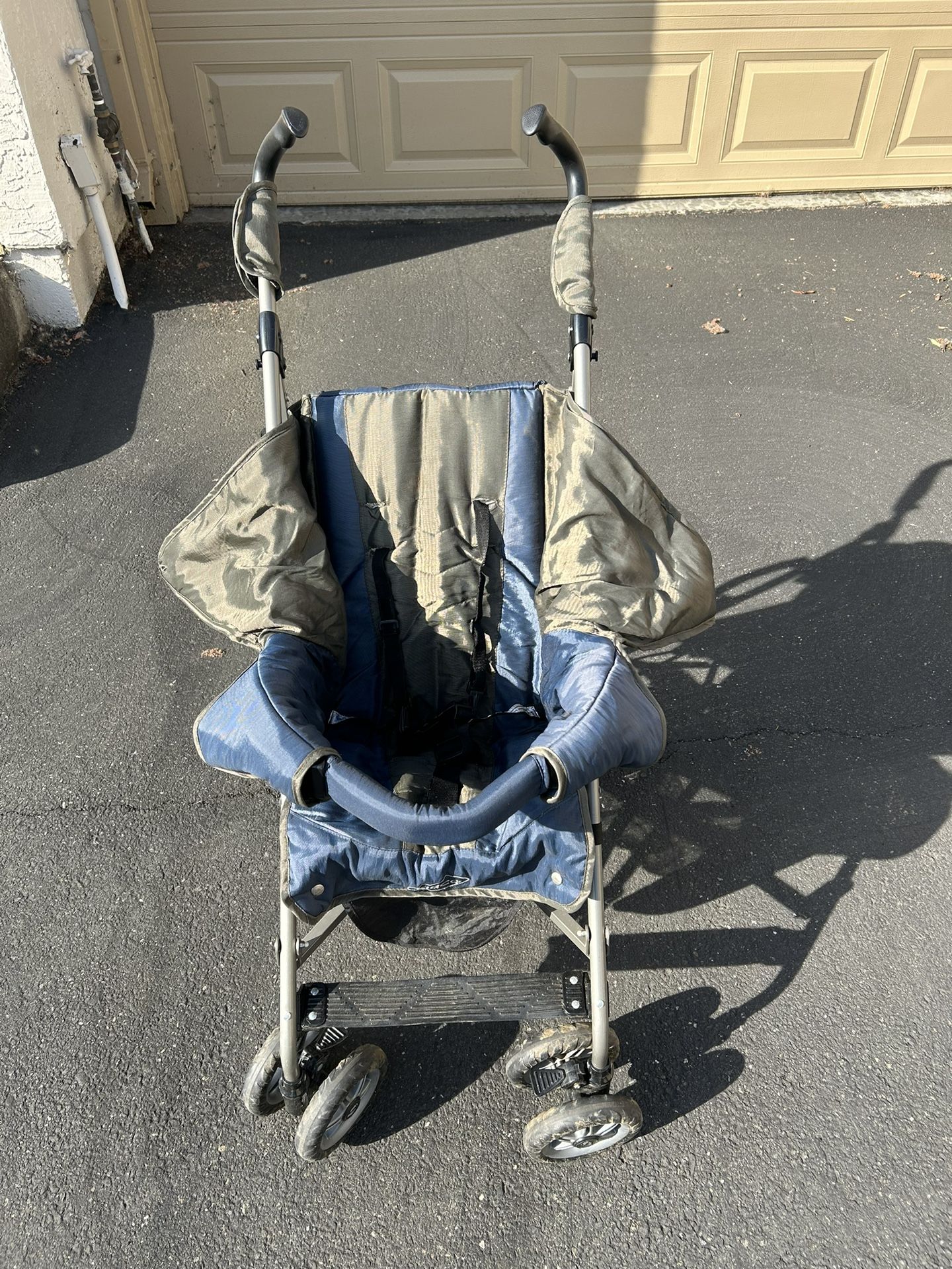 Carco Baby Stroller - Free