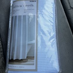 allen + roth 72.0-in W x 72-in L White Solid Polyester Shower curtain