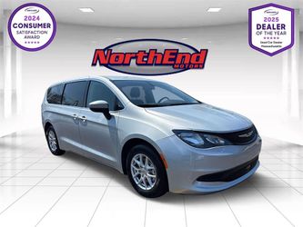 2022 Chrysler Voyager