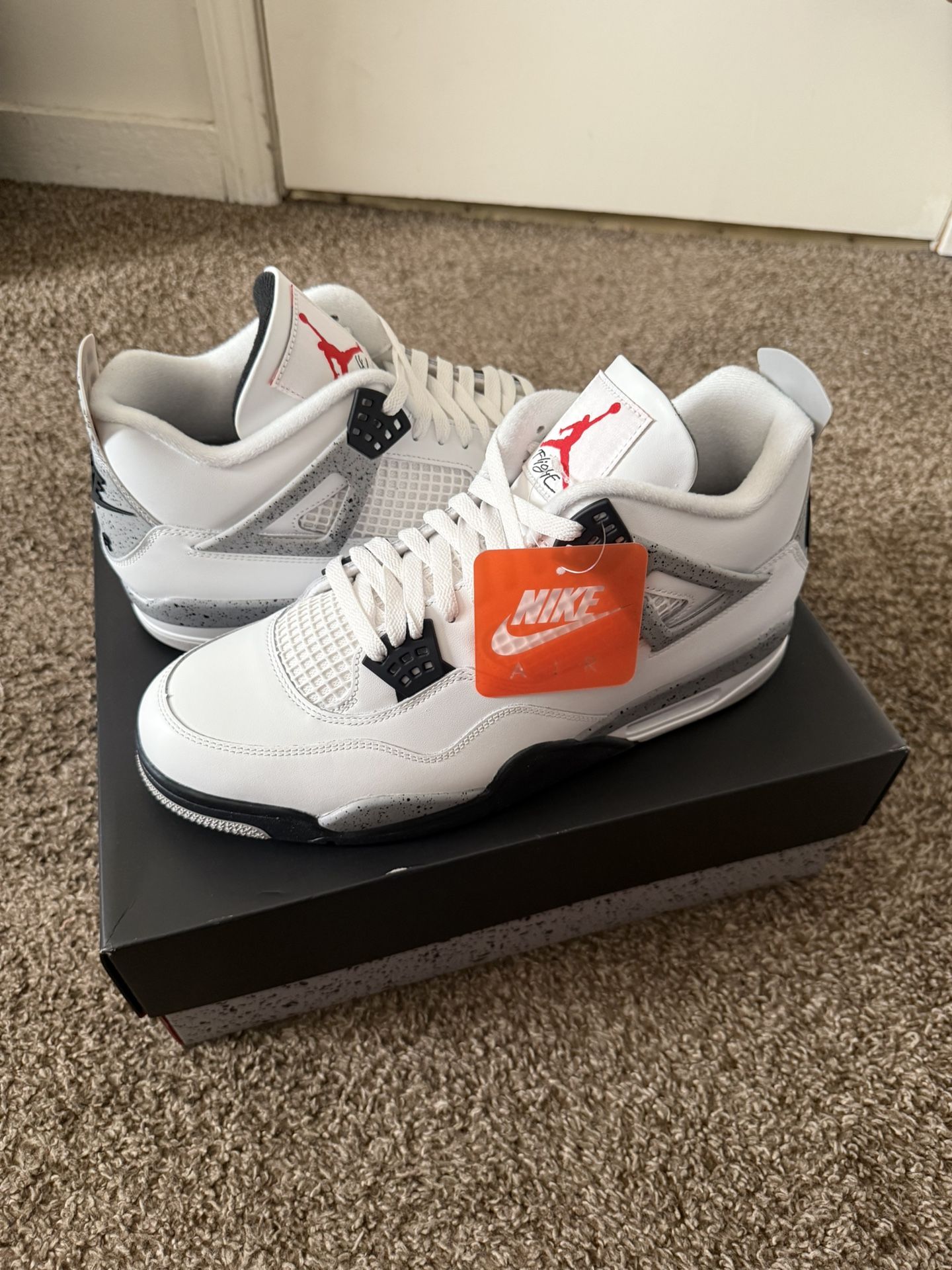 Men’s Air Jordan 4 Retro White Cement Sz 13