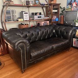 Vintage Leather Button-Tufted Chesterfield Sofa