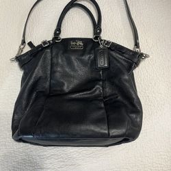 Madison Leather Hand Bag Coach Black In Leather 
