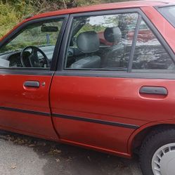 1993 Ford Escort