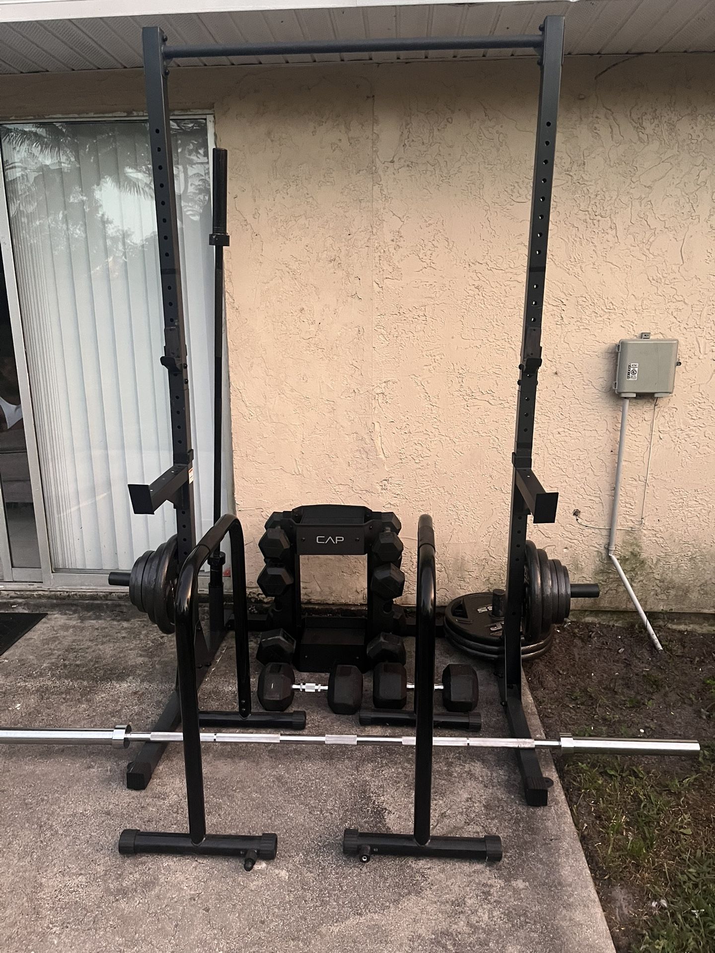 Complete Home Gym – 635 lbs Weights + Rack + Dumbbells + Barbells – OBO