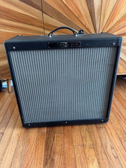 Fender Hot Rod DeVille 4x10 60W Tube Guitar Amp – Made in USA
