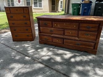 Set dressers
