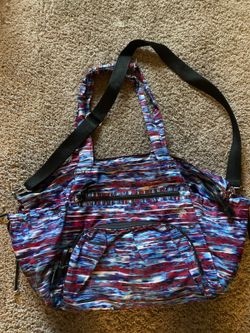 Tek Gear duffle bag like new excellent condition