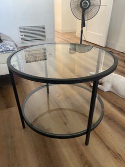 Modern Round Glass Coffee Table – Black – $30