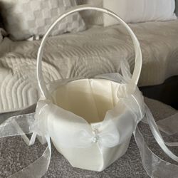 Flower Girl Basket - Ivory