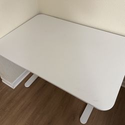 IKEA Standing Desk(Adjustable Electric)