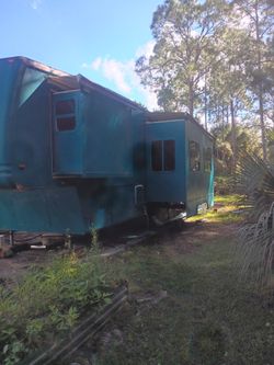 2004 newmar 5th wheel