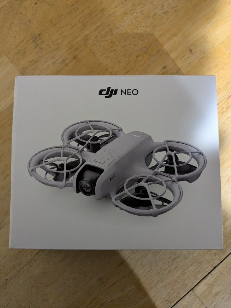 DJI Neo Drone 