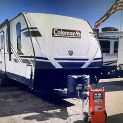 2022 COLEMAN LIGHT 30ft(3055BS) Travel Trailer 