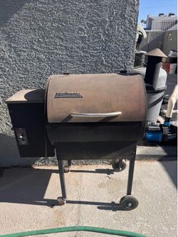 Traeger Pellet Smoker