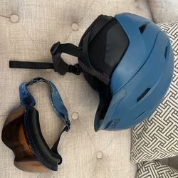 Various Snowboard Snowboarding Goggles Helmets