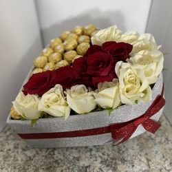Valentine’s Day Arrangements / Arreglos De San Valentin