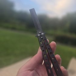 Balisong Hair Comb (Quality, Works For Tricks)