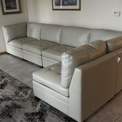 Thomasville Tisdale Modular Sectional 6-piece Beige with Storage Ottoman $3000 MSRP