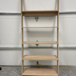 Leaning Bookshelf 