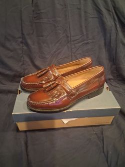 WEEJUNS® BY G.H. BASS & CO