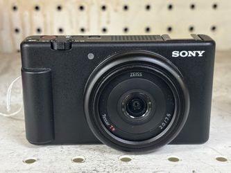 Sony Vlog Camera ZV-1F