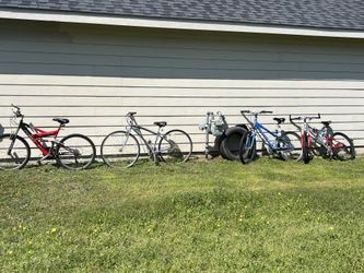 Bikes for sale 4 adults and 1 kid please see pictures