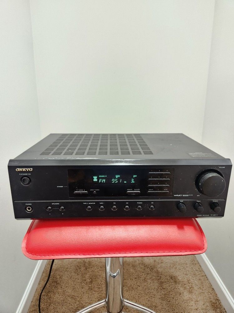 ONKYO STEREO RECEIVER MOEL NO. TX8011