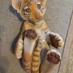 Sandicast Plaster Baby Tiger Cub Statue 