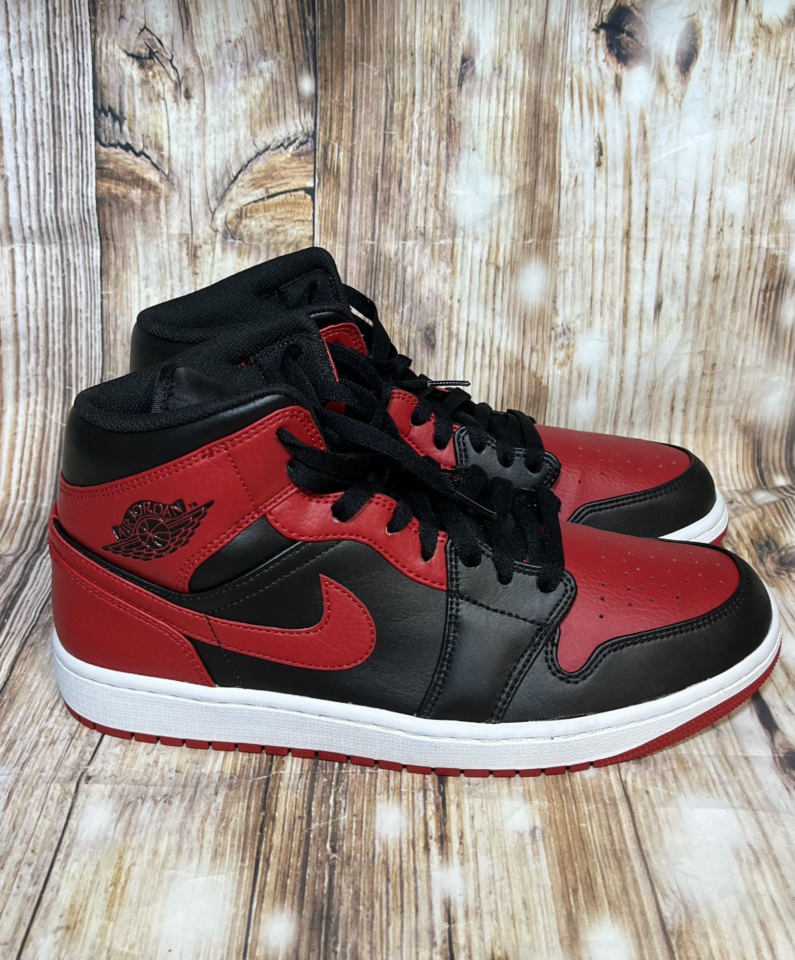 Jordan 1 Mid Banned (firm Price)