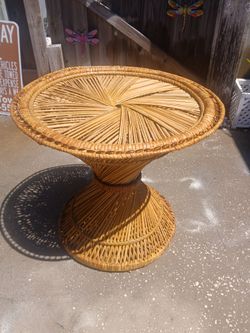 Vintage BOHO Natural Wicker side table